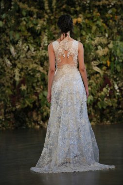 Claire Pettibone Güz 2015 Gelin Koleksiyonu gösteri