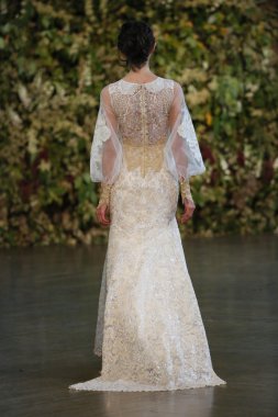 Claire Pettibone Güz 2015 Gelin Koleksiyonu gösteri