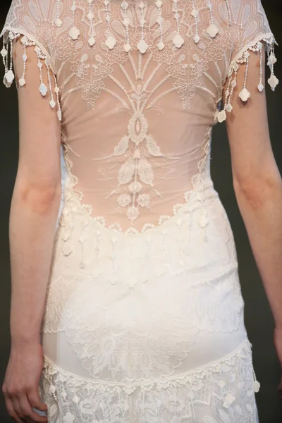 Claire Pettibone πτώση 2015 Bridal συλλογή Εμφάνιση — Φωτογραφία Αρχείου