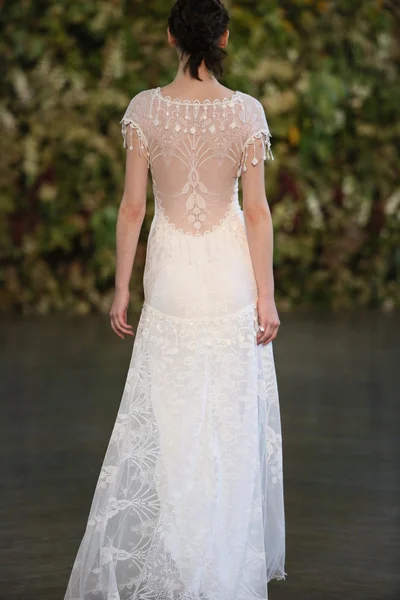 Claire Pettibone πτώση 2015 Bridal συλλογή Εμφάνιση — Φωτογραφία Αρχείου