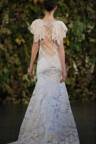 Claire Pettibone hösten 2015 Bridal Collection Show — Stockfoto