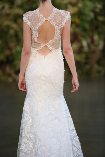 Claire Pettibone Otoño 2015 Colección nupcial Show — Foto de Stock