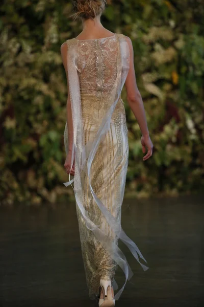 Claire Pettibone Autunno 2015 Mostra collezione nuziale — Foto Stock