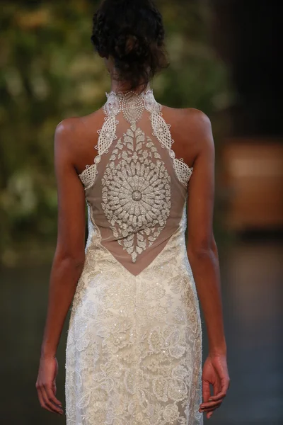 Claire Pettibone Fall 2015 Bridal Collection Show — Stock Photo, Image