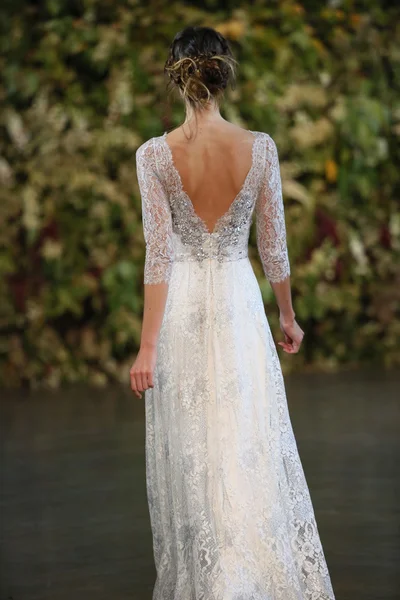 Claire Pettibone Fall 2015 Bridal Collection Show — Stock Photo, Image