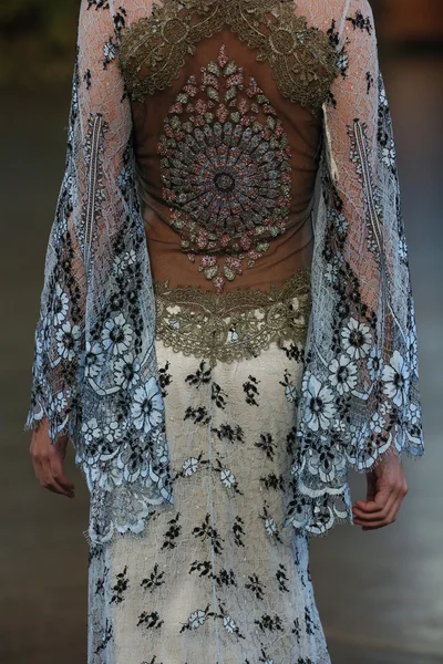 Claire Pettibone Autunno 2015 Mostra collezione nuziale — Foto Stock