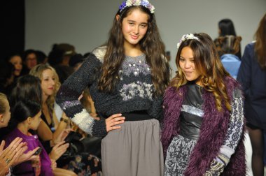 Tasarımcısı Cory Paglinco