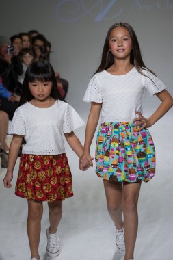 ARIA çocuk giyim önizleme