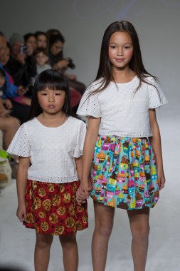 ARIA çocuk giyim önizleme