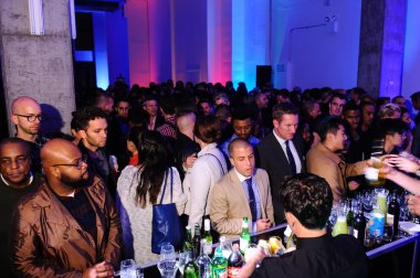 Partiden önce 2 (X) IST bahar yaz 2015 pist Show