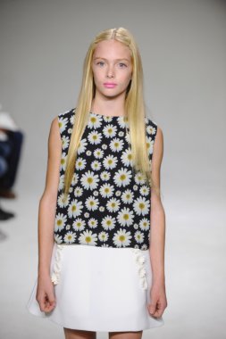 Bonnie Young önizleme petite geçit töreni çocuklar moda haftası