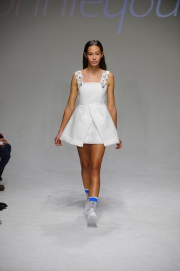 Bonnie Young önizleme petite geçit töreni çocuklar moda haftası