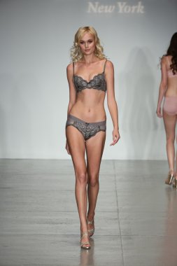 Bradelis New York iç çamaşırı bahar 2015 koleksiyonu