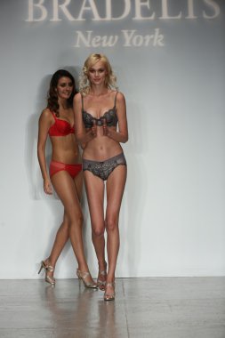 Bradelis New York iç çamaşırı bahar 2015 koleksiyonu