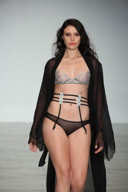 Andree Ciccarelli bahar 2015 koleksiyonu