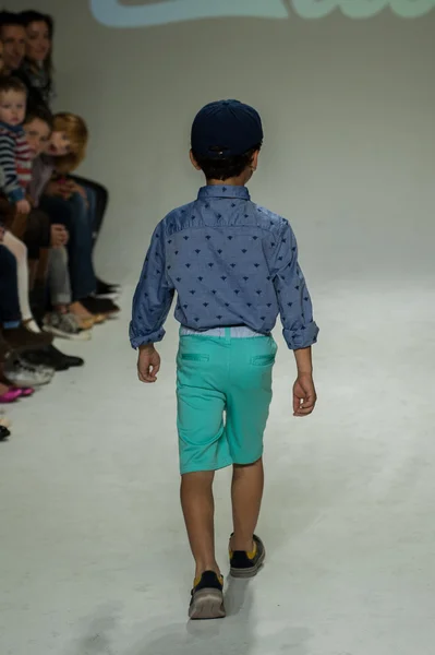 Clarks preview at petite PARADE Kids Fashion Week — Stock Photo, Image