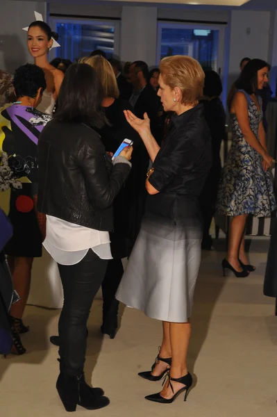 Designerin carolina herrera — Stockfoto