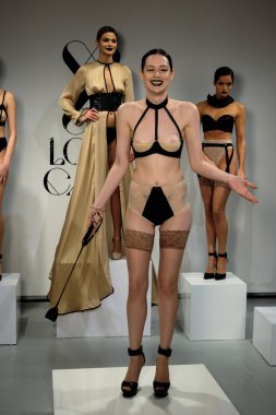 Aşk kafes bahar 2015 iç çamaşırı tanıtımı