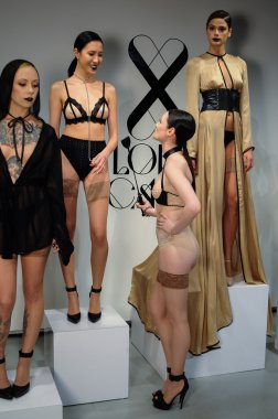 Aşk kafes bahar 2015 iç çamaşırı tanıtımı