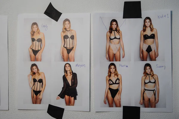 Achter de schermen tijdens Made in de Usa lente 2015 lingerie showcase voorbereidingen — Stockfoto