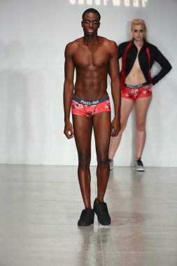 Oyun dışarı bahar 2015 iç çamaşırı koleksiyonu