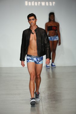 Oyun dışarı bahar 2015 iç çamaşırı koleksiyonu