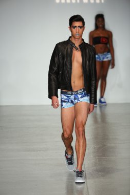 Oyun dışarı bahar 2015 iç çamaşırı koleksiyonu