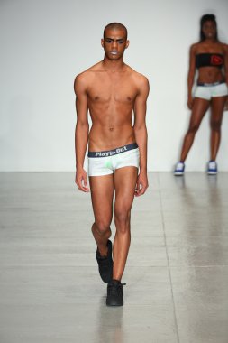 Oyun dışarı bahar 2015 iç çamaşırı koleksiyonu