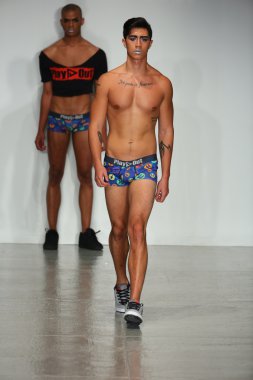 Oyun dışarı bahar 2015 iç çamaşırı koleksiyonu