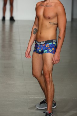 Oyun dışarı bahar 2015 iç çamaşırı koleksiyonu