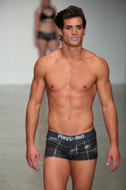 Oyun dışarı bahar 2015 iç çamaşırı koleksiyonu