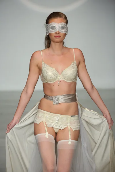 Finale Runway Show during Lingerie Fashion week — Stock Photo, Image