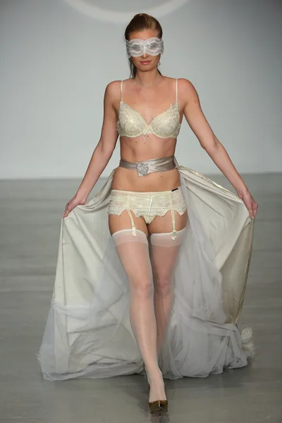 Finale Runway Show under Lingerie Fashion-uken – stockfoto