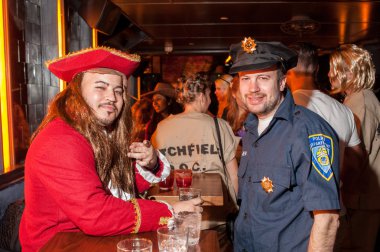 Moda parti Halloween olay sırasında