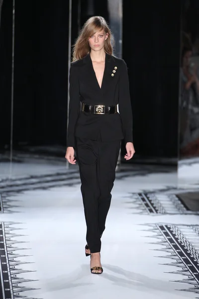 Kolekcja Versace Spring 2015 — Zdjęcie stockowe