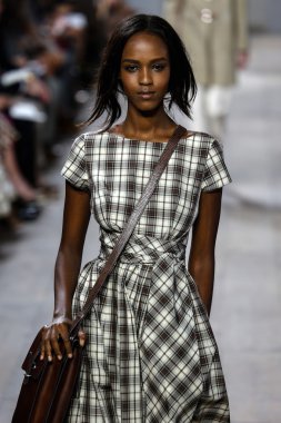 Mercedes-Benz Moda Haftası sırasında Michael Kors