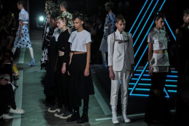 Marc By Marc Jacobs moda defilesi