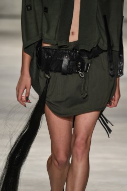 Nicholas K Mbfw sırasında