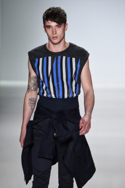 Richard Chai Love Mercedes-Benz Moda Haftası sırasında