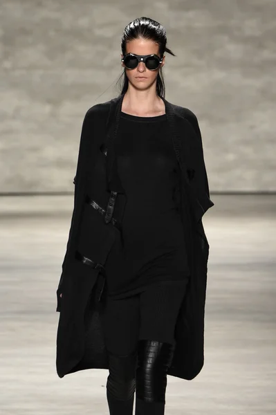 Nicholas K podczas Mbfw — Zdjęcie stockowe