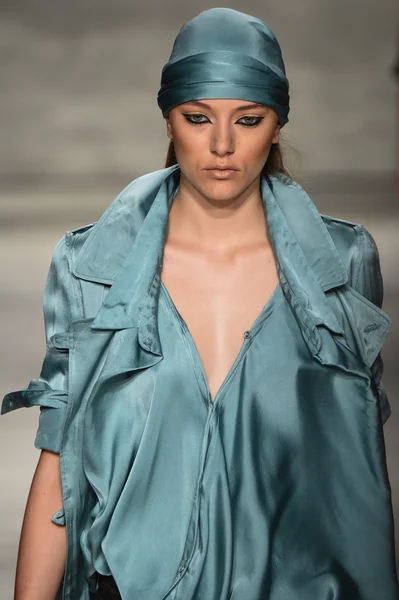 Nicholas K podczas Mbfw — Zdjęcie stockowe