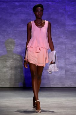 Rebecca Minkoff defile