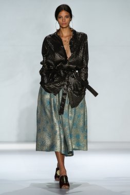 Zimmermann defile Mercedes-Benz Moda Haftası sırasında