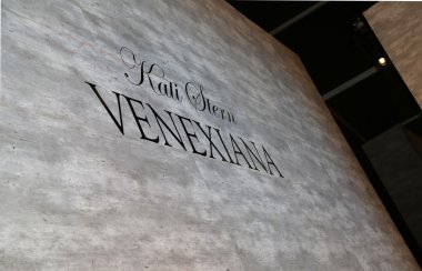 Mercedes-Benz Moda Haftası sırasında Venexiana