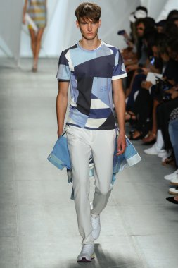 Lacoste Mercedes-Benz Moda Haftası sırasında