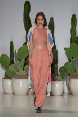 Mara Hoffman Bahar-Yaz 2015 Koleksiyonu