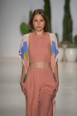 Mara Hoffman Bahar-Yaz 2015 Koleksiyonu