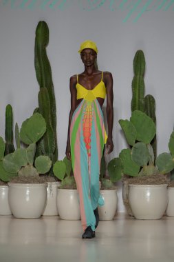 Mara Hoffman Bahar-Yaz 2015 Koleksiyonu