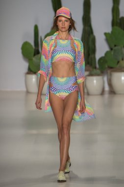 Mara Hoffman Bahar-Yaz 2015 Koleksiyonu