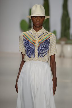 Mara Hoffman Bahar-Yaz 2015 Koleksiyonu